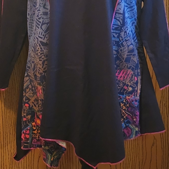 Parsley & Sage Multi Color Tunic - Picture 8 of 13